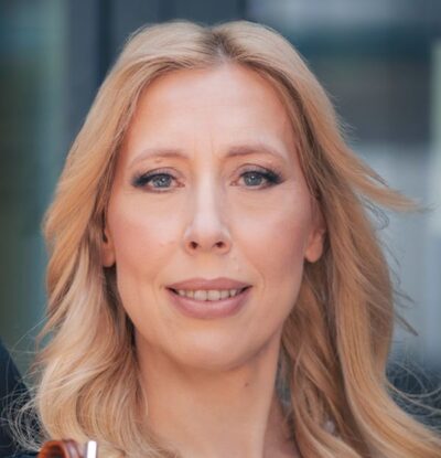 Goch Salvador Emilia