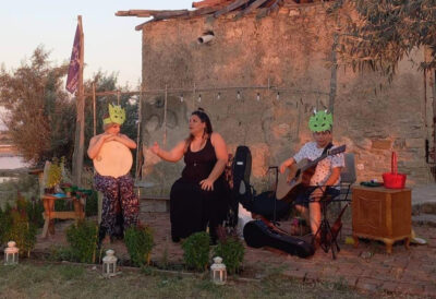 Παραμυθολαλίτσες