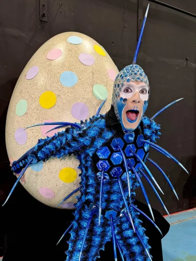 Cirque du Soleil - «OVO»