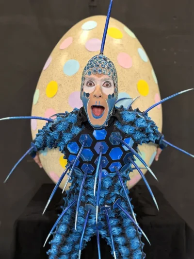 Cirque du Soleil - «OVO»