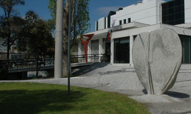 MOMus – Μουσείο Σύγχρονης Τέχνης