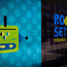Σύγχρονα διαδικτυακά μαθήματα ρομποτικής για παιδιά από την Robotsetgo