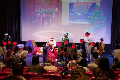 Ο Άγιος Βασίλης και οι αδέξιοι βοηθοί του