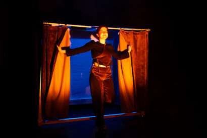 Αφηγήτρια ταινιών