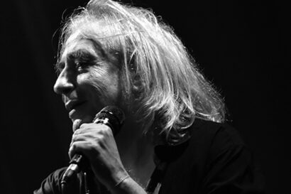 Γιάννης Αγγελάκας & 100°C στην ηλεκτρική καρέκλα