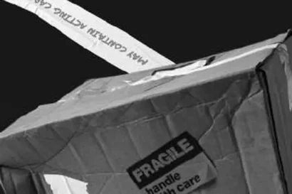 Ηθοποιός (Προσοχή Εύθραυστον)