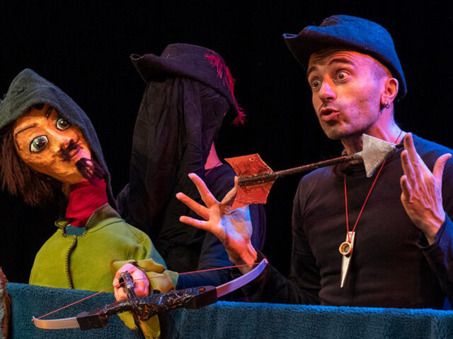 Γιάννης Μόμτσιος