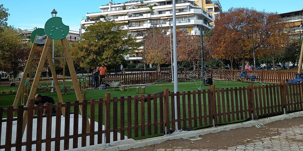 Παραδίδεται το ανανεωμένο πάρκο Αλκμήνης στη Χαριλάου